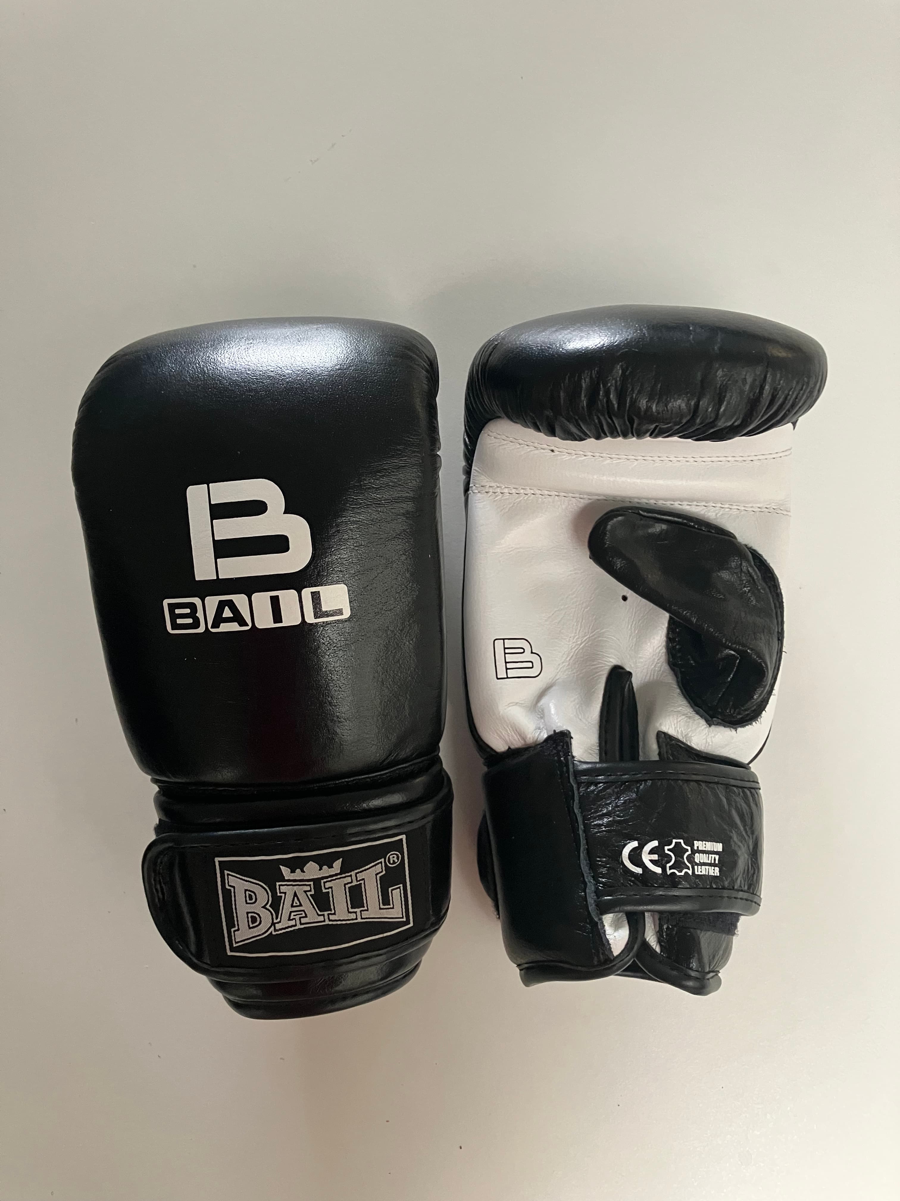Boxerské rukavice “pytlovky” - BAIL - Profi