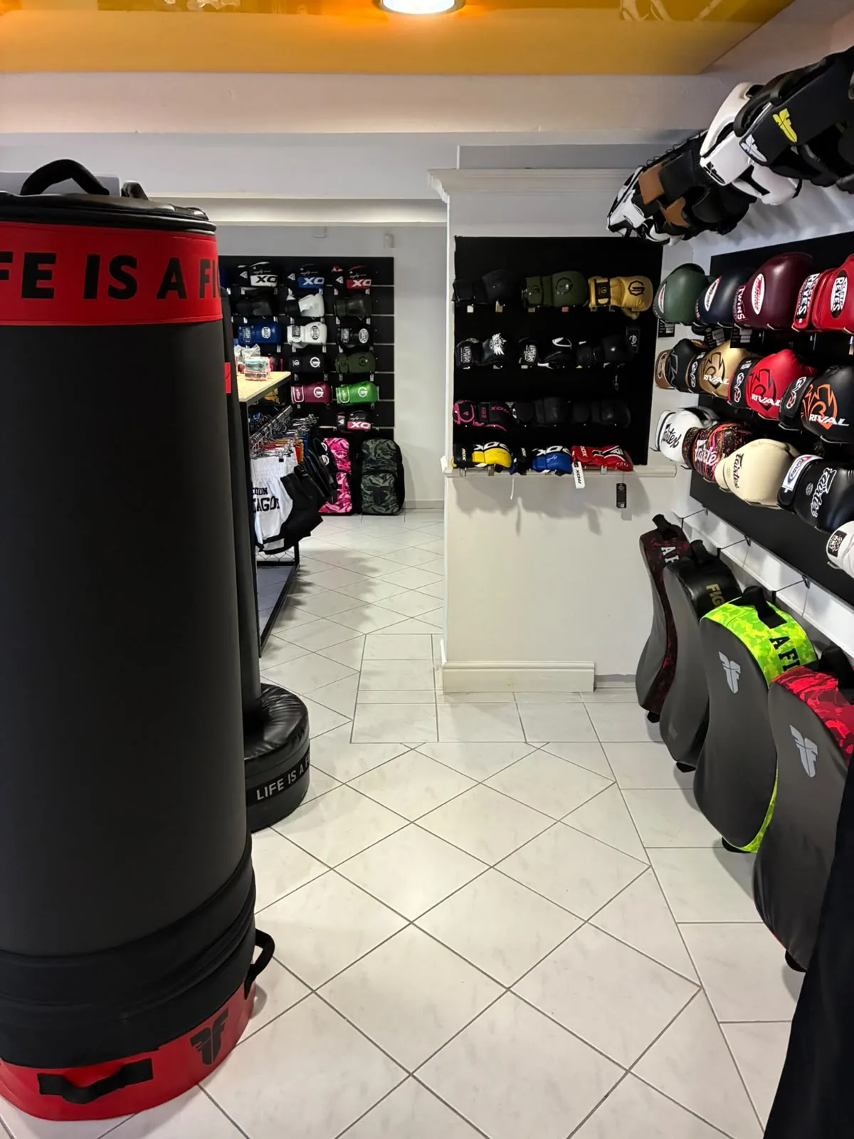 Fightshop Trnava — fotka predajne 2